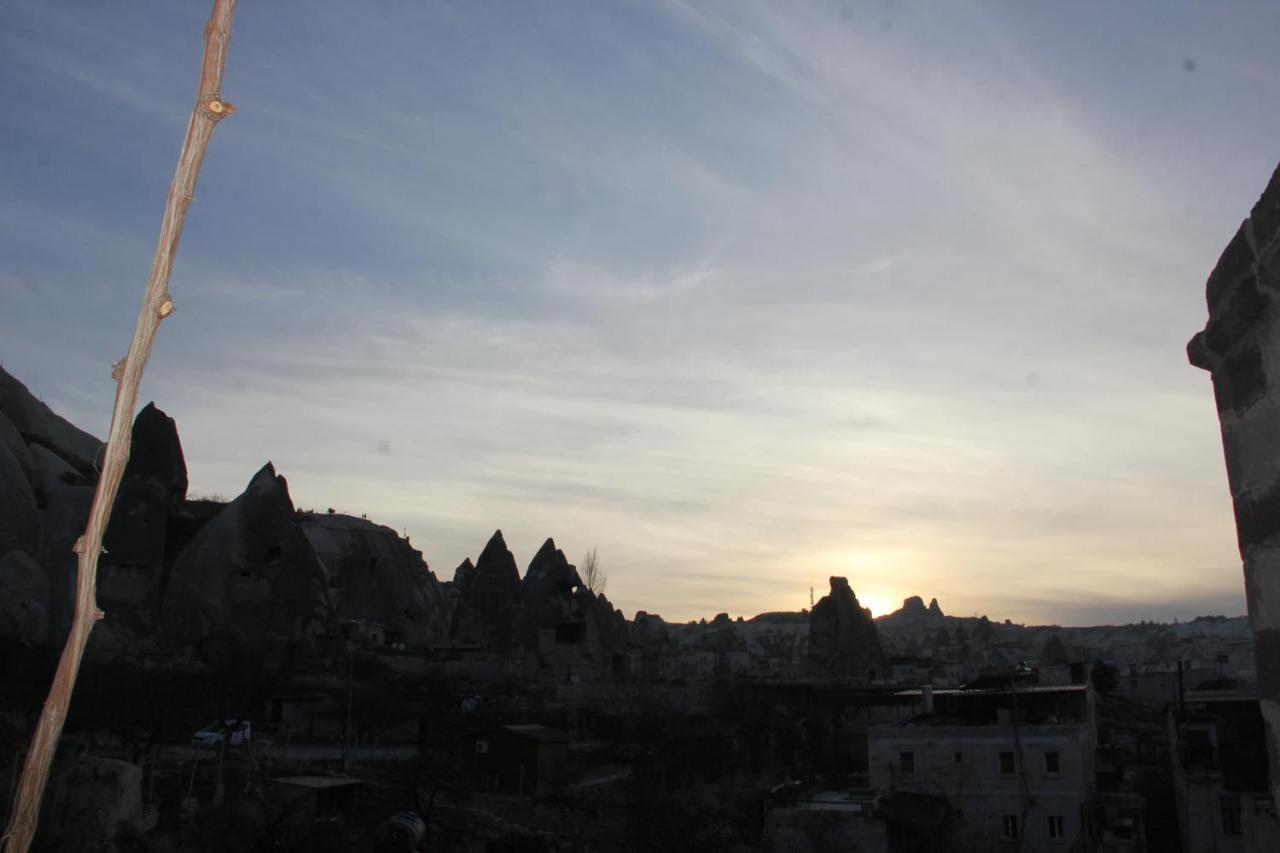 Emily Cave House Bed & Breakfast Goreme Exterior foto