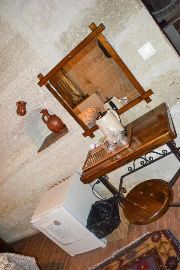 Emily Cave House Bed & Breakfast Goreme Exterior foto
