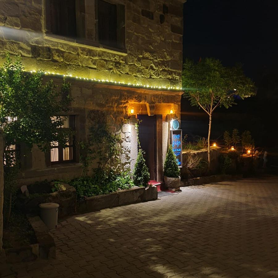 Emily Cave House Bed & Breakfast Goreme Exterior foto