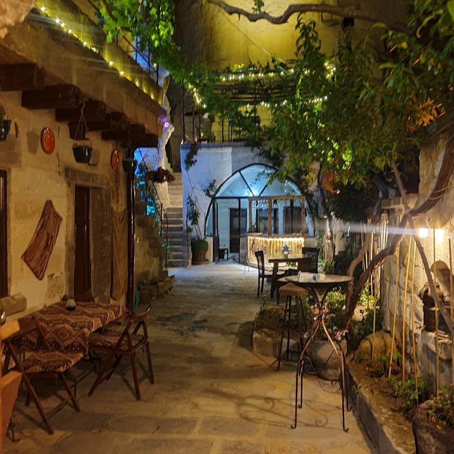 Emily Cave House Bed & Breakfast Goreme Exterior foto