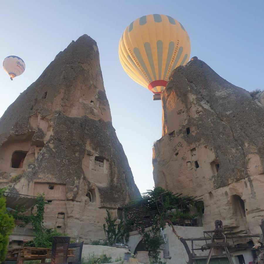 Emily Cave House Bed & Breakfast Goreme Exterior foto